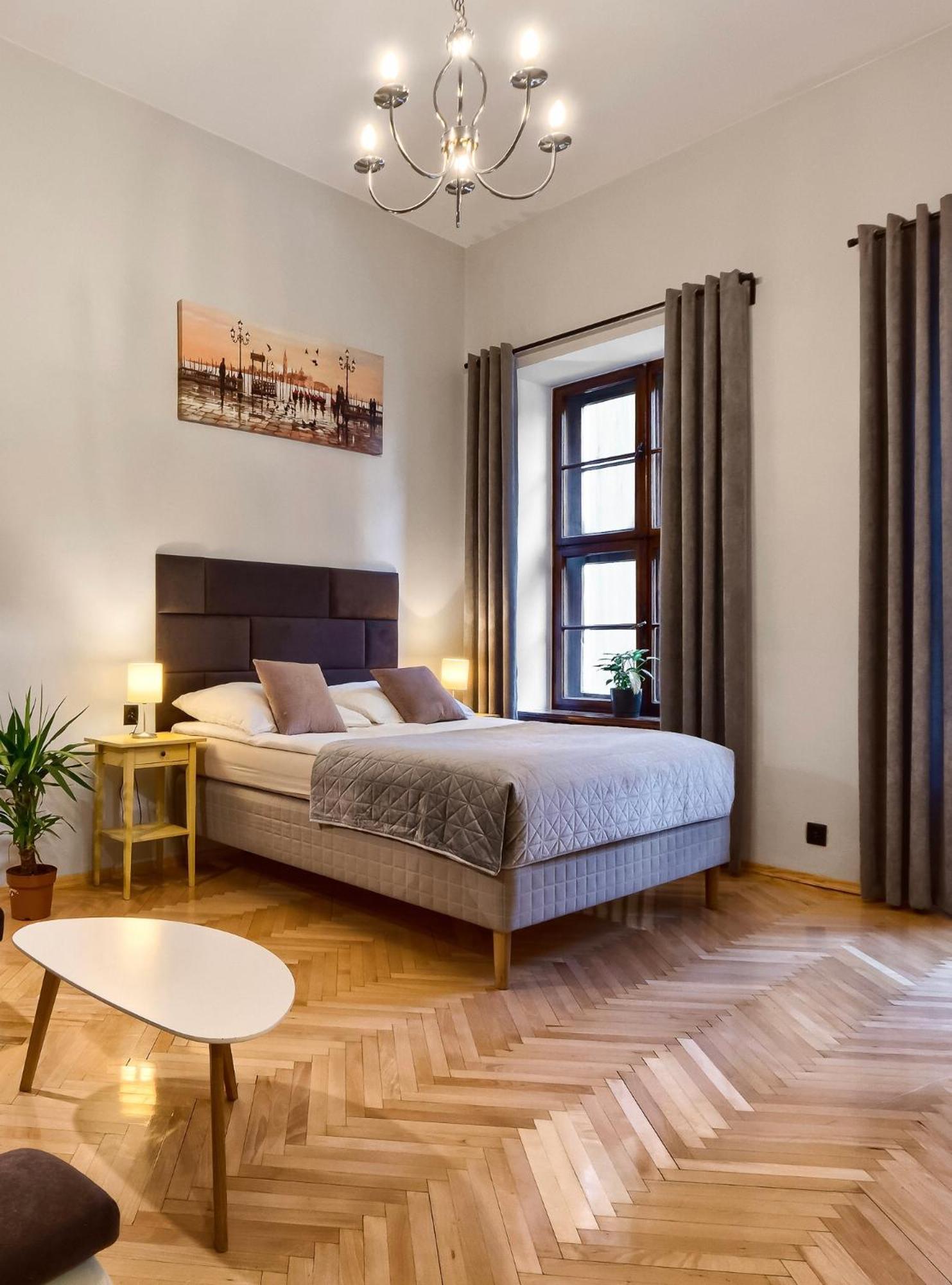 Comfortable Apartments In The Old Town Of Krakkó Kültér fotó